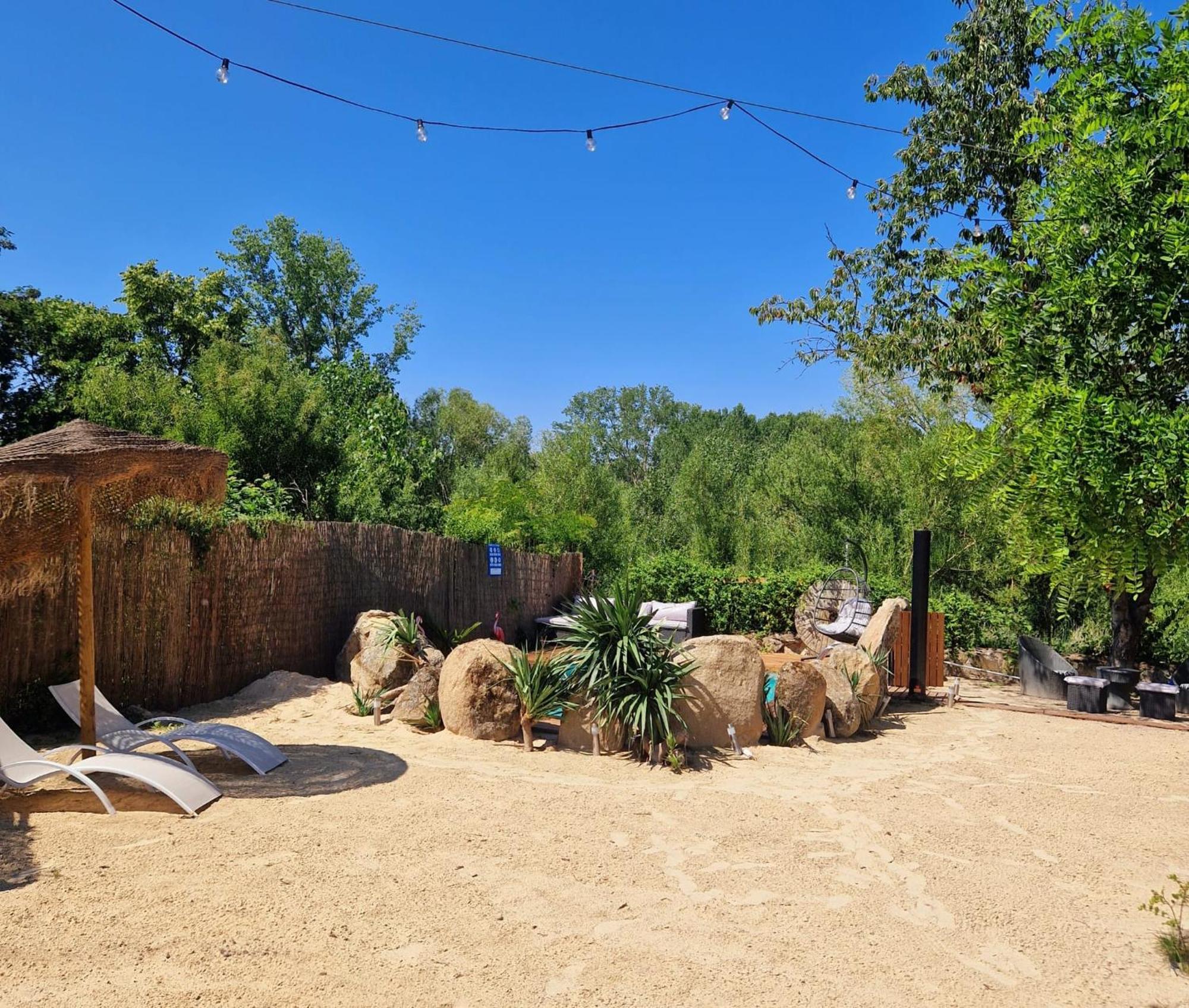 Complejo Oasis Beach Sobre El Rio Huerta  Dış mekan fotoğraf